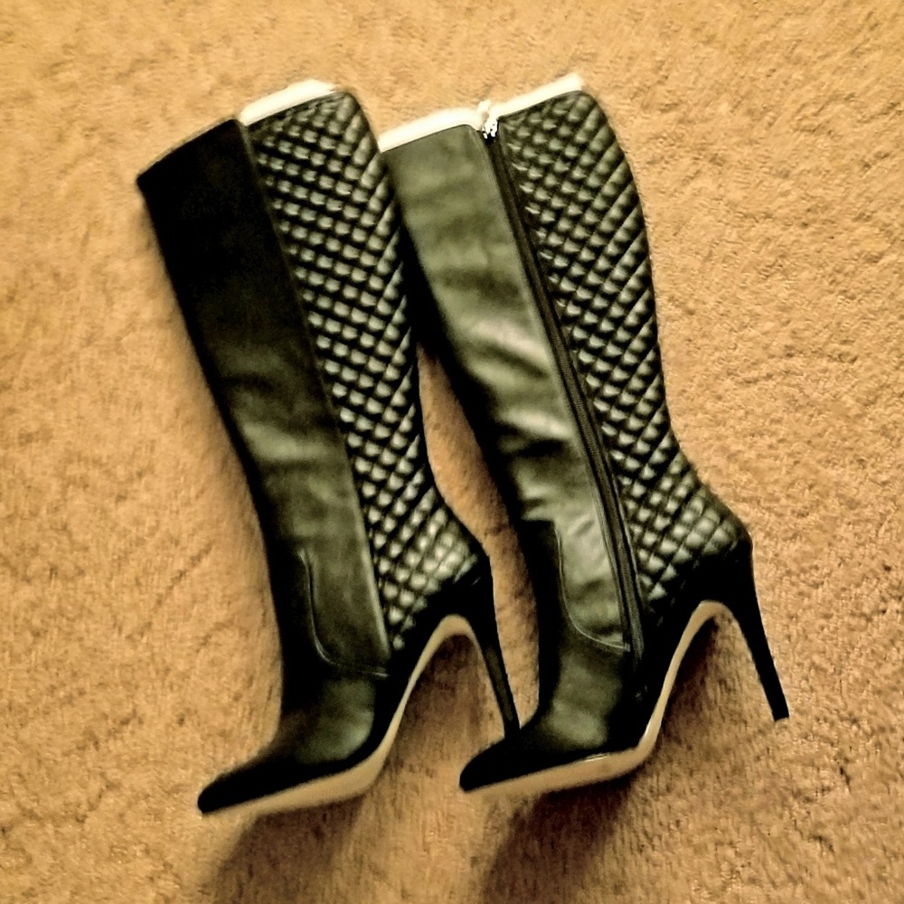 BCBGENERATION Boots